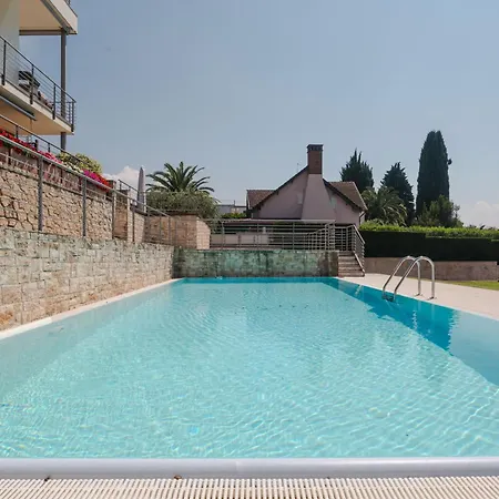 Timetofreedom Bellevue Bardolino